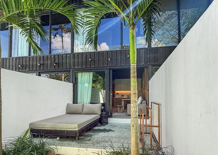 Villa Palm